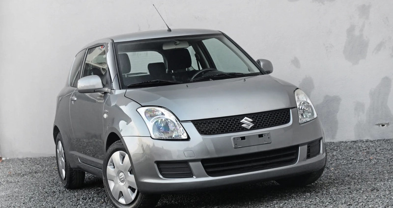 Suzuki Swift cena 8700 przebieg: 200000, rok produkcji 2009 z Jarocin małe 704